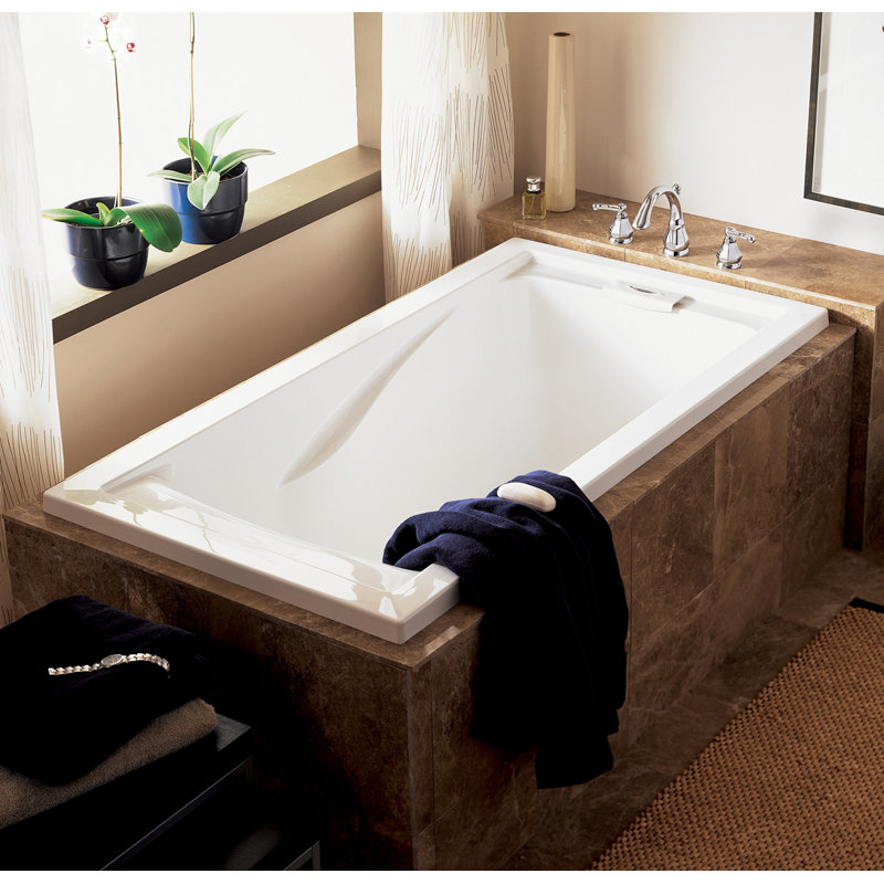 American Standard Evolution 60" x 32" Deep Undermount Soaking Bathtub